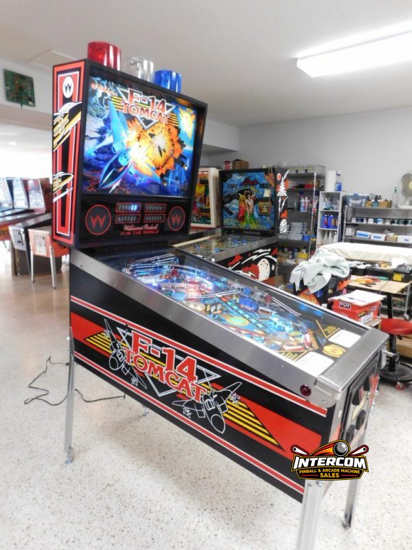 F-14 Tomcat is a pinball machine - Image 4